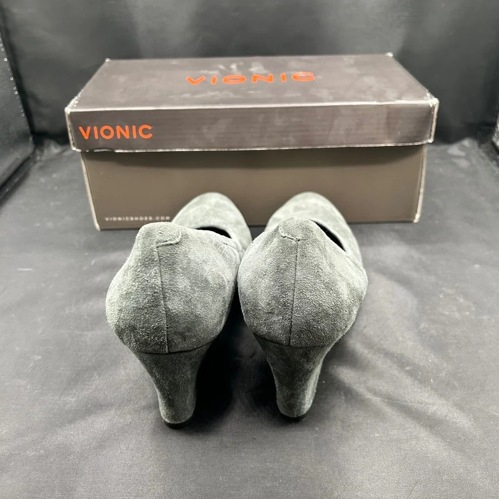Vionic Lux Camden Wedge Heel Pumps Comfortable Dark‎ Gray Suede Size 8